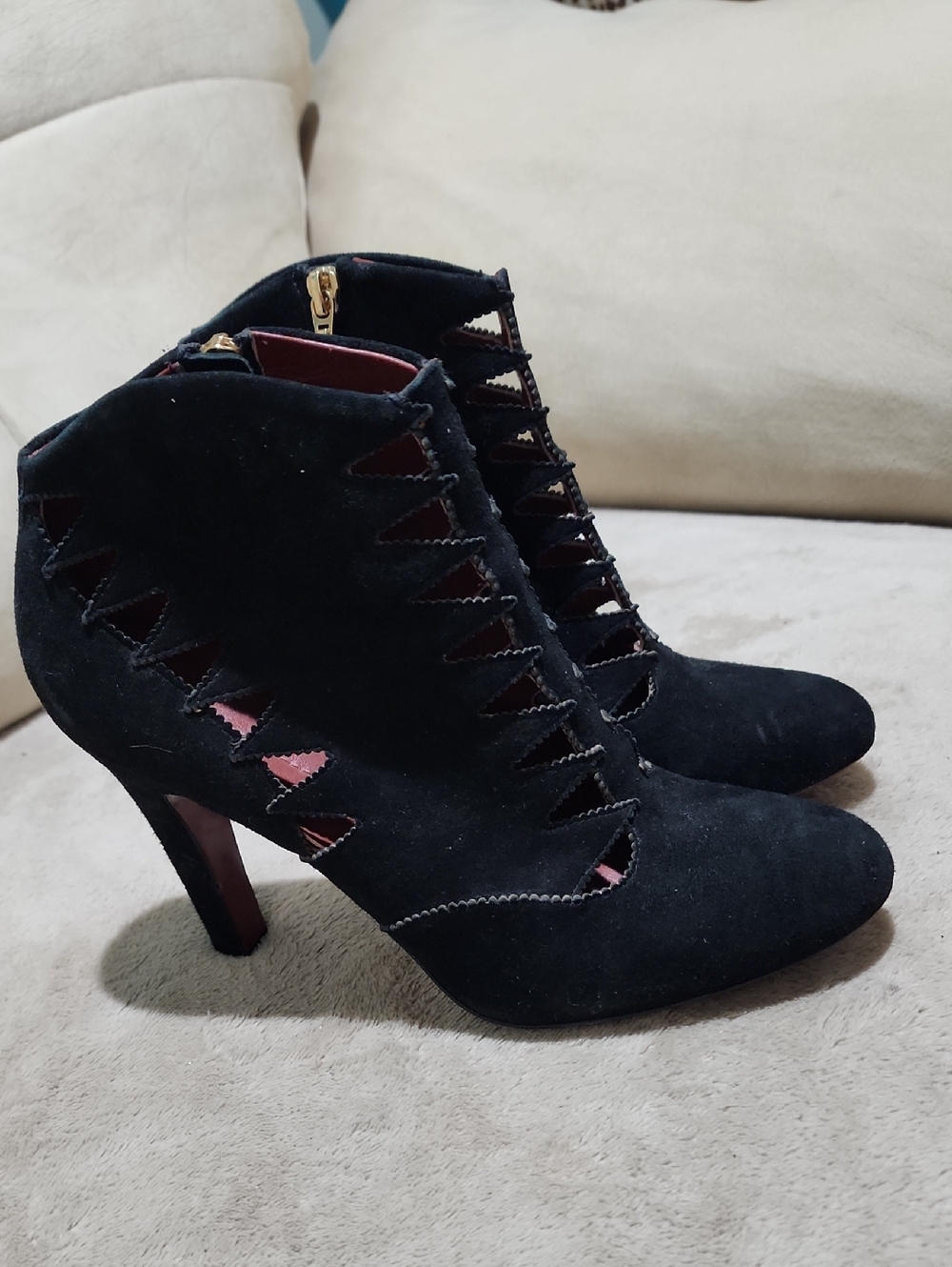 NEW Condition Aerin Black Suede Lace-Up Ankle Booties